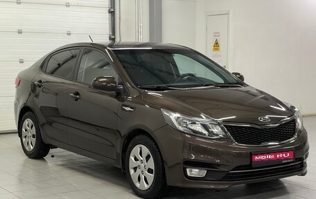 KIA Rio III рестайлинг, 2015 год, 1 059 000 рублей, 1 фотография