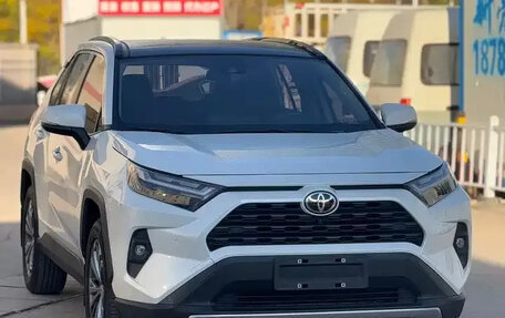 Toyota RAV4, 2024 год, 3 198 002 рублей, 1 фотография