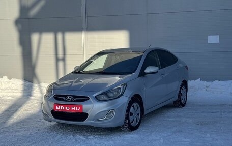 Hyundai Solaris II рестайлинг, 2011 год, 445 000 рублей, 1 фотография