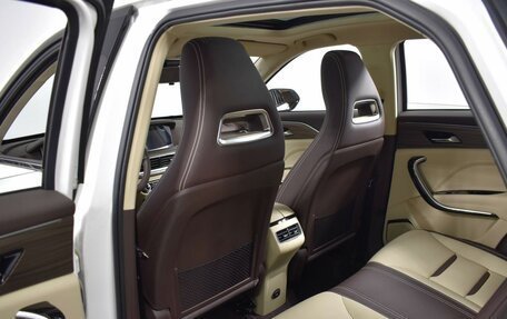 FAW Bestune T77, 2024 год, 1 870 000 рублей, 11 фотография