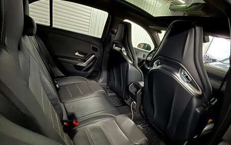 Mercedes-Benz A-Класс AMG, 2019 год, 5 450 000 рублей, 12 фотография