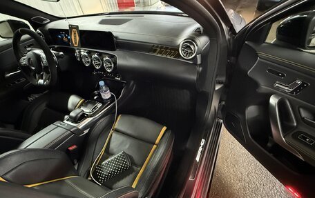 Mercedes-Benz A-Класс AMG, 2019 год, 5 450 000 рублей, 10 фотография