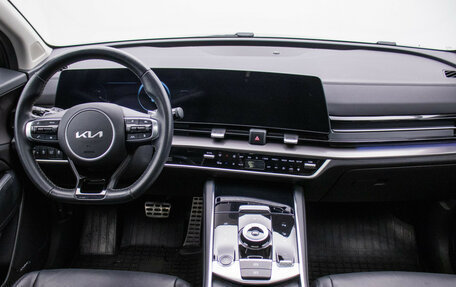 KIA Sportage IV рестайлинг, 2023 год, 3 990 000 рублей, 13 фотография