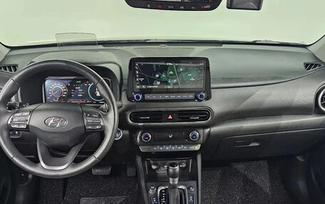 Hyundai Kona I, 2022 год, 1 680 000 рублей, 7 фотография