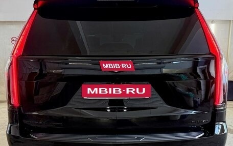 Cadillac Escalade V, 2024 год, 16 500 000 рублей, 9 фотография