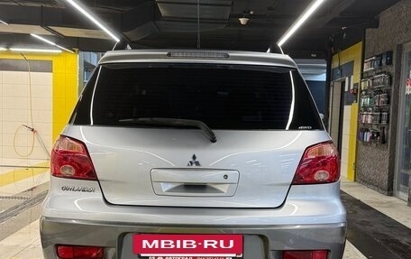 Mitsubishi Outlander III рестайлинг 3, 2005 год, 890 000 рублей, 6 фотография