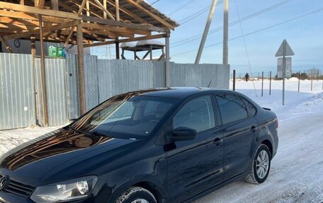 Volkswagen Polo VI (EU Market), 2012 год, 630 000 рублей, 2 фотография