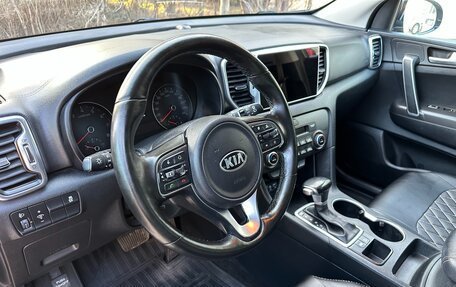 KIA Sportage IV рестайлинг, 2018 год, 1 997 000 рублей, 25 фотография