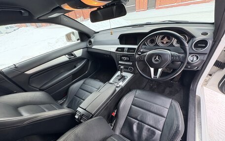 Mercedes-Benz C-Класс, 2012 год, 1 300 000 рублей, 17 фотография