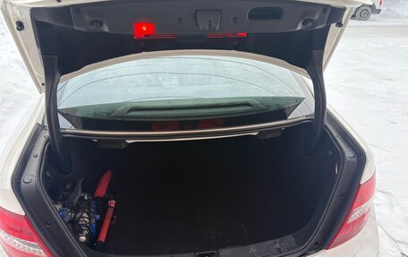 Mercedes-Benz C-Класс, 2012 год, 1 300 000 рублей, 23 фотография