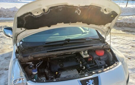 Peugeot 3008 I рестайлинг, 2011 год, 699 000 рублей, 25 фотография