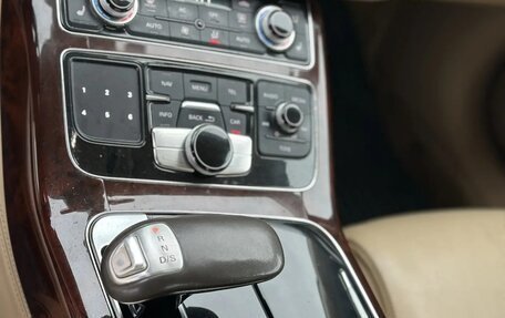 Audi A8, 2011 год, 1 250 000 рублей, 16 фотография