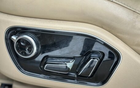 Audi A8, 2011 год, 1 250 000 рублей, 19 фотография