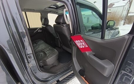 Nissan Navara (Frontier), 2006 год, 870 000 рублей, 6 фотография