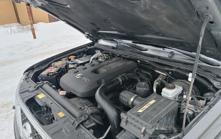 Nissan Navara (Frontier), 2006 год, 870 000 рублей, 21 фотография