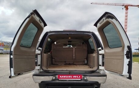 Chevrolet Suburban, 2001 год, 1 900 000 рублей, 8 фотография