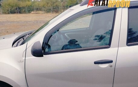 Renault Duster I рестайлинг, 2014 год, 850 000 рублей, 3 фотография