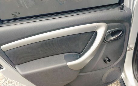 Renault Duster I рестайлинг, 2014 год, 850 000 рублей, 18 фотография