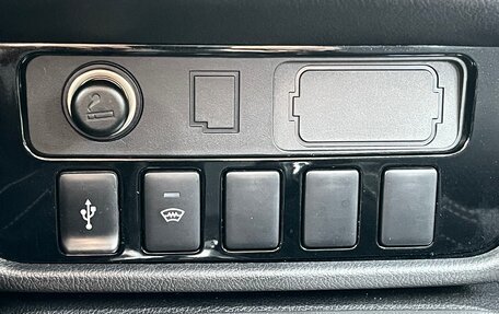 Mitsubishi Outlander III рестайлинг 3, 2018 год, 1 869 000 рублей, 24 фотография