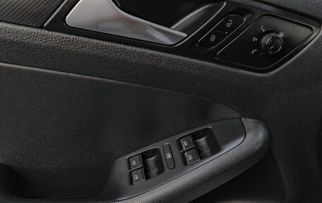 Volkswagen Jetta VI, 2015 год, 999 000 рублей, 8 фотография