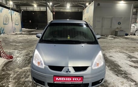 Mitsubishi Colt VI рестайлинг, 2006 год, 500 000 рублей, 1 фотография