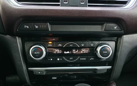 Mazda 6, 2016 год, 1 998 000 рублей, 14 фотография