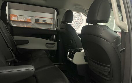 KIA Carnival, 2023 год, 4 150 000 рублей, 10 фотография