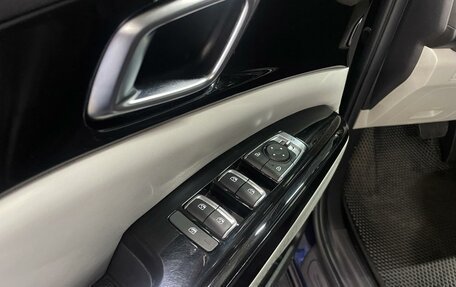 KIA Carnival, 2023 год, 4 150 000 рублей, 16 фотография