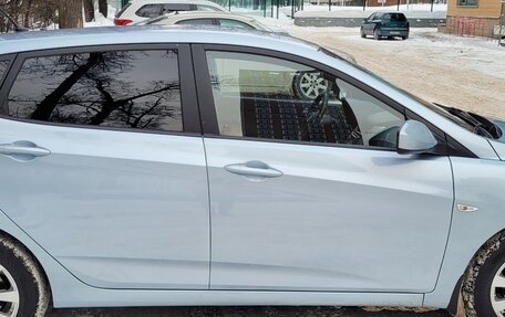 Hyundai Solaris II рестайлинг, 2013 год, 950 000 рублей, 11 фотография