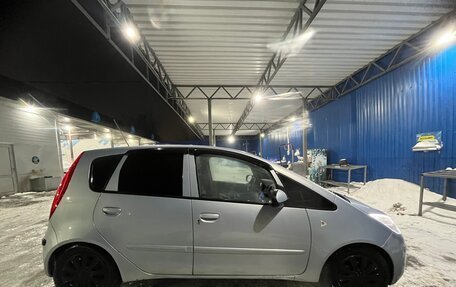 Mitsubishi Colt VI рестайлинг, 2006 год, 500 000 рублей, 4 фотография