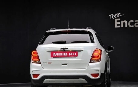 Chevrolet Trax, 2022 год, 1 070 000 рублей, 4 фотография