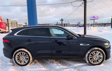 Jaguar F-Pace, 2016 год, 3 500 000 рублей, 8 фотография