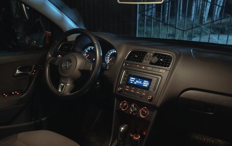 Volkswagen Polo VI (EU Market), 2010 год, 850 000 рублей, 7 фотография