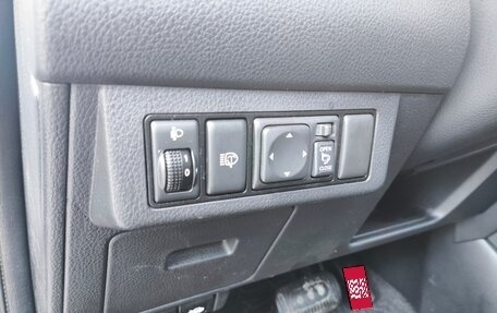 Nissan Tiida, 2011 год, 895 000 рублей, 13 фотография