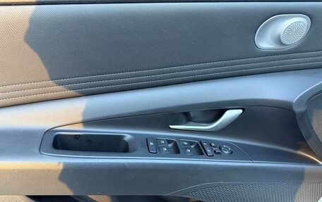 Hyundai Elantra, 2022 год, 1 260 000 рублей, 15 фотография