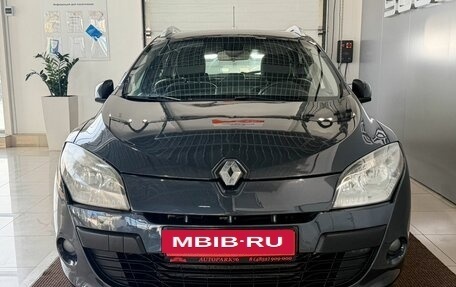 Renault Megane III, 2010 год, 549 000 рублей, 2 фотография