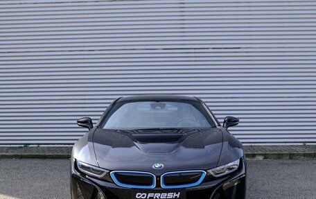 BMW i8 I рестайлинг, 2016 год, 6 969 000 рублей, 3 фотография