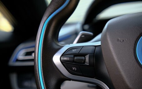 BMW i8 I рестайлинг, 2016 год, 6 969 000 рублей, 22 фотография