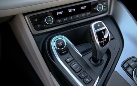 BMW i8 I рестайлинг, 2016 год, 6 969 000 рублей, 21 фотография