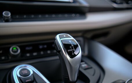 BMW i8 I рестайлинг, 2016 год, 6 969 000 рублей, 25 фотография