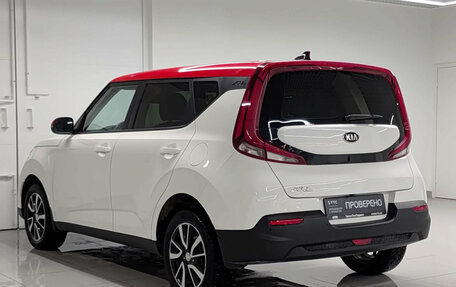 KIA Soul III, 2020 год, 1 950 000 рублей, 11 фотография