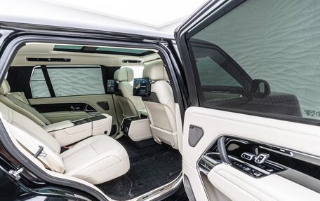 Land Rover Range Rover IV рестайлинг, 2026 год, 24 000 000 рублей, 17 фотография