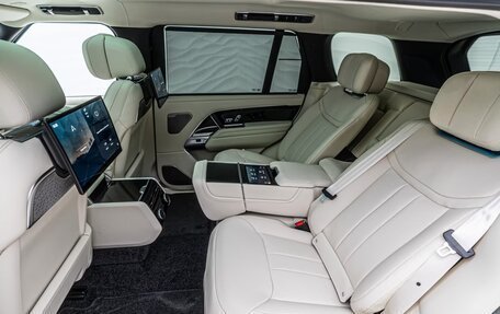 Land Rover Range Rover IV рестайлинг, 2026 год, 24 000 000 рублей, 19 фотография