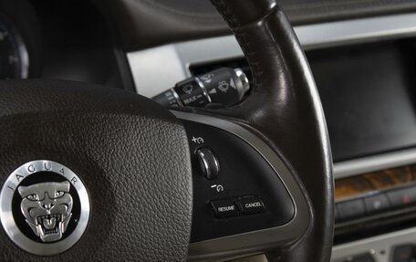 Jaguar XF I рестайлинг, 2013 год, 1 900 000 рублей, 17 фотография