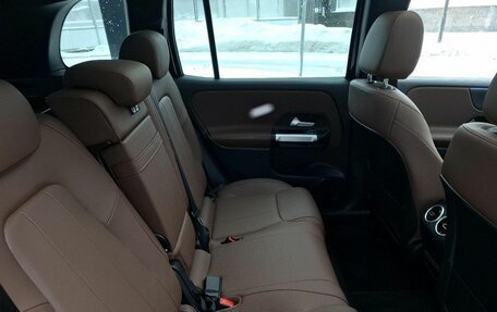 Mercedes-Benz GLB, 2024 год, 5 600 000 рублей, 17 фотография