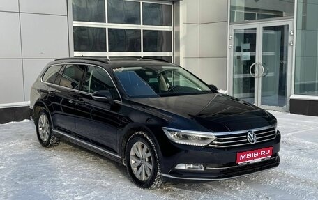 Volkswagen Passat B8 рестайлинг, 2019 год, 2 570 000 рублей, 1 фотография