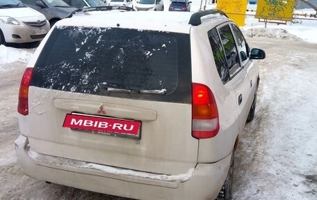 Mitsubishi Space Star I рестайлинг, 1999 год, 139 000 рублей, 10 фотография