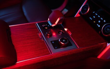 Land Rover Range Rover IV рестайлинг, 2026 год, 22 900 000 рублей, 27 фотография