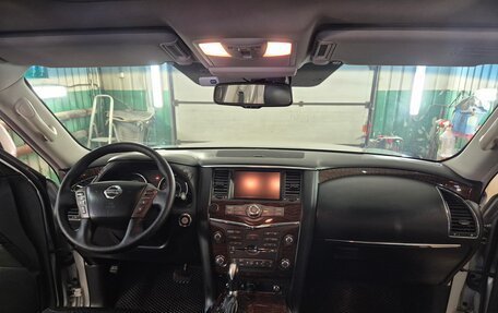 Nissan Patrol, 2011 год, 2 000 000 рублей, 22 фотография