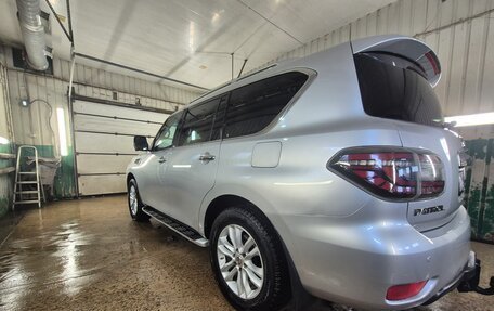 Nissan Patrol, 2011 год, 2 000 000 рублей, 17 фотография